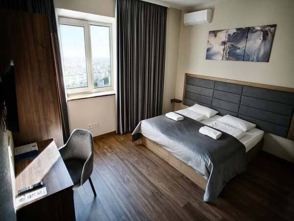 Бюджетная гостиница Nesvit в Киеве